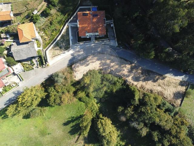 Terreno venda em Além-do-Rio, Braga