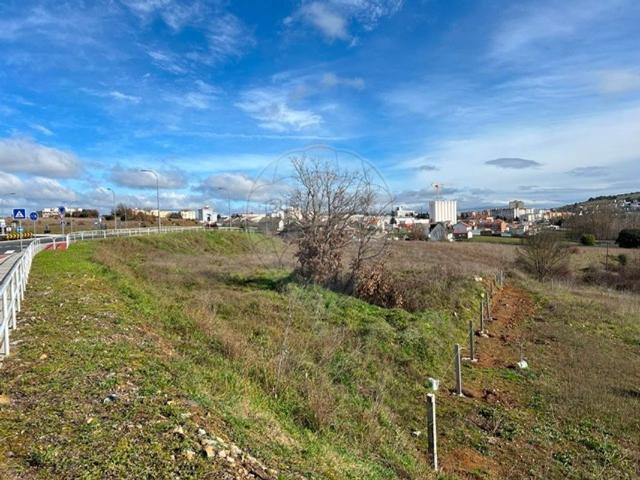 Terreno venda em Sé, Santa Maria e Meixedo, Bragança
