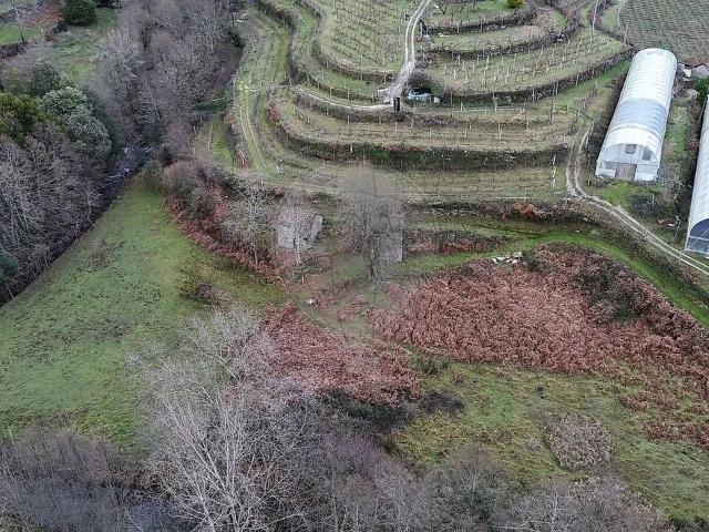 Terreno venda em Candemil, Amarante