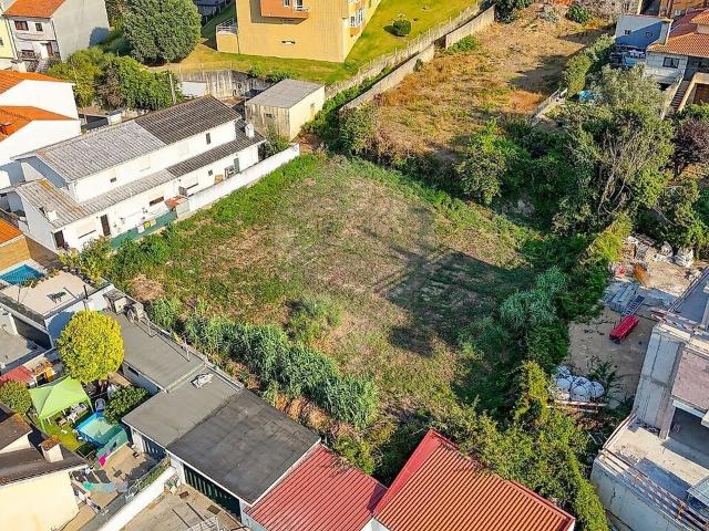 Terreno venda em Lavadores, Vila Nova de Gaia