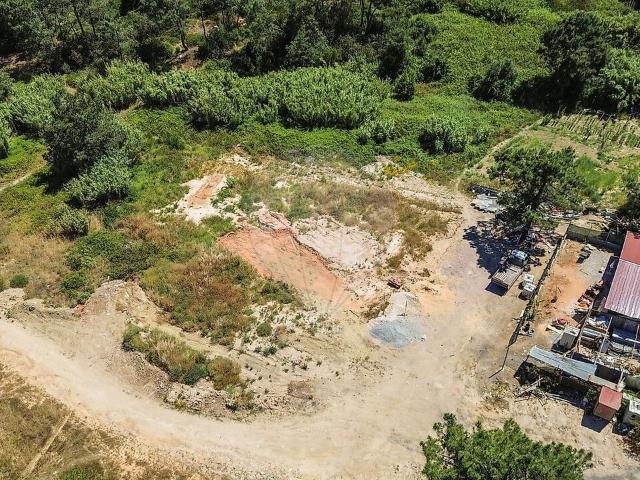 Terreno venda em Área Residencial de Capuchos, Funchalinho, Casas Velhas, Pilotos, Vila Nova de Caparica, Casalinho, Almada