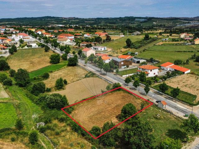 Terreno venda em Carrazeda De Ansiães, Bragança