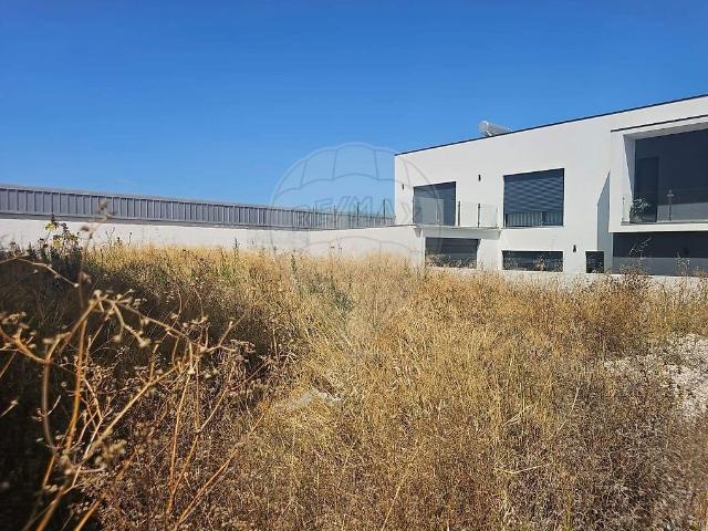 Terreno venda em Casal de Cambra, Lisboa
