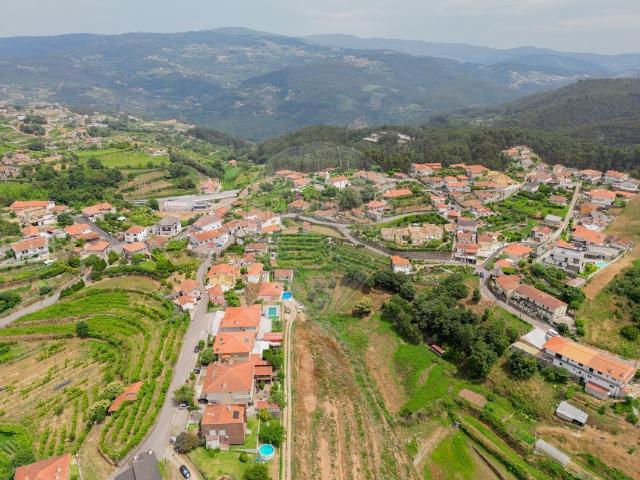Terreno venda em Castelo De Paiva, Aveiro