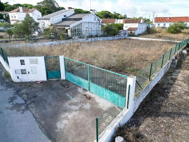 Terreno venda em Venda Nova, Sesimbra