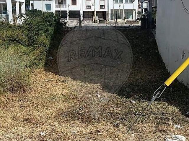Terreno venda em Casal, Almada