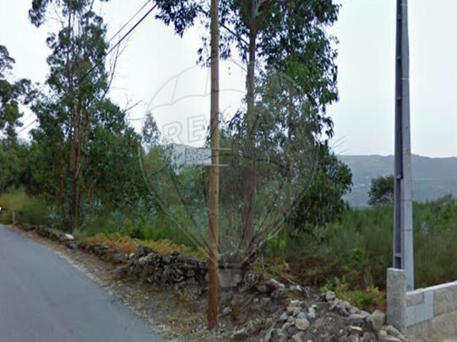 Terreno venda em Oliveira Do Douro, Viseu