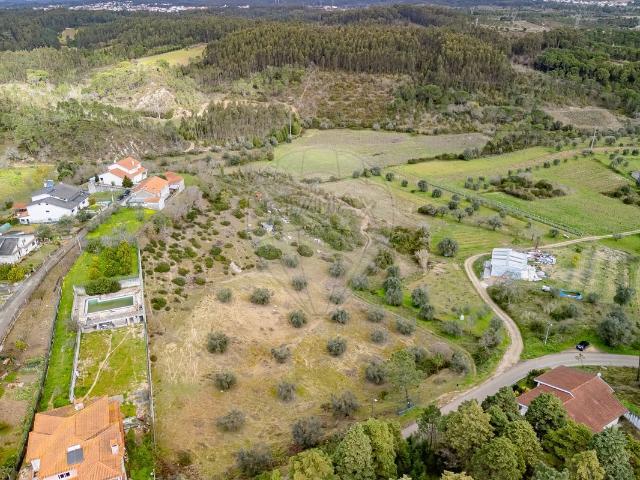 Terreno venda em Coimbrã, Botão