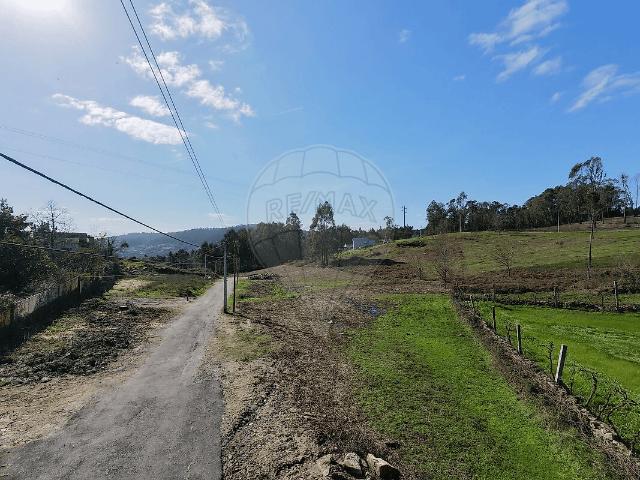 Terreno venda em Esqueiros, Nevogilde e Travassós, Vila Verde