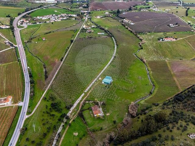 Terreno venda em Zona Industrial de Estremoz, Estremoz