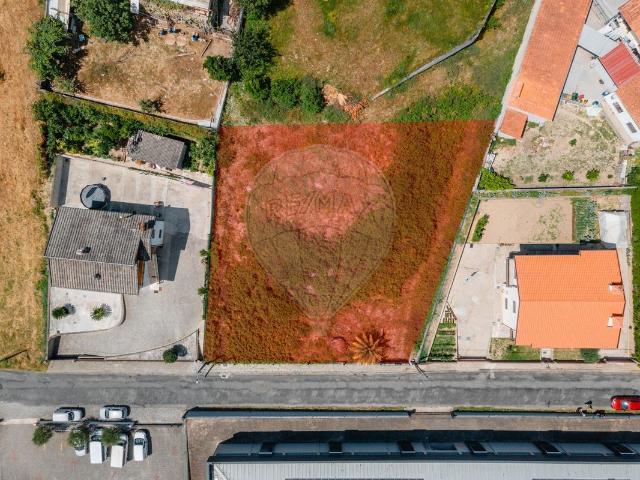 Terreno venda em Felgueiras, Porto