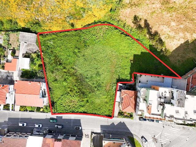 Terreno venda em Felgueiras, Porto