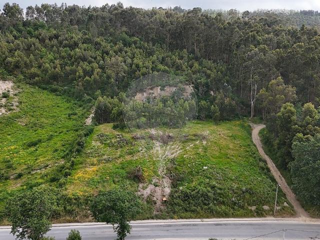 Terreno venda em Felgueiras, Porto