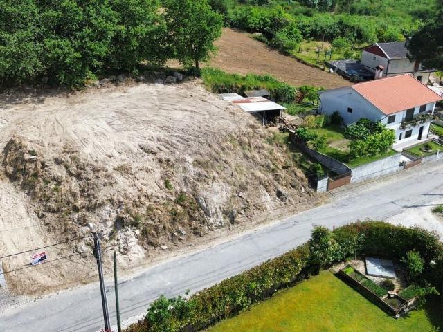 Terreno venda em Felgueiras, Pombeiro De Ribavizela