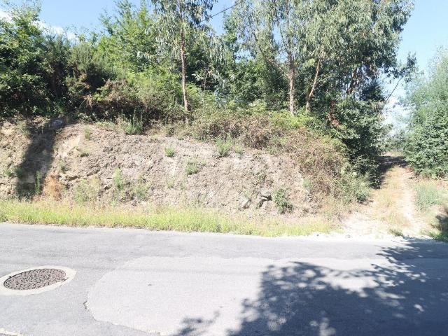 Terreno venda em Felgueiras, Idães