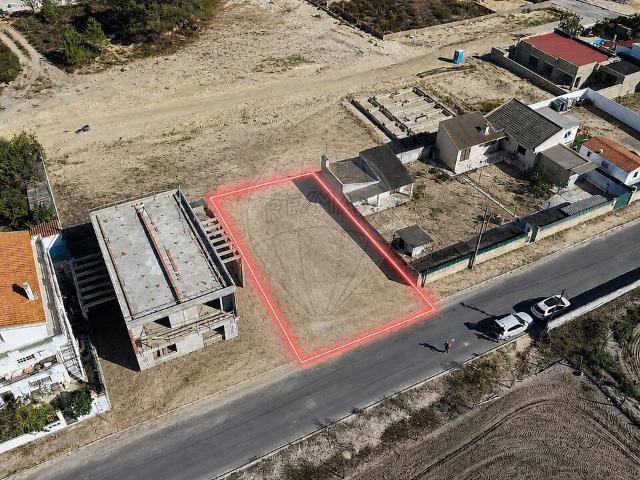 Terreno venda em Redondos, Seixal