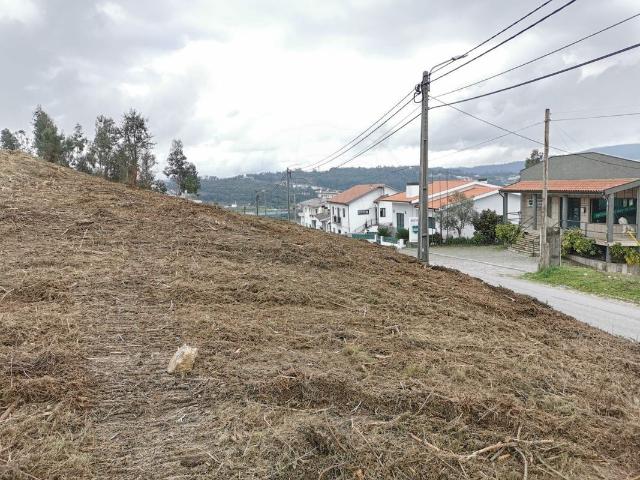 Terreno venda em Figueiras e Covas, Lousada
