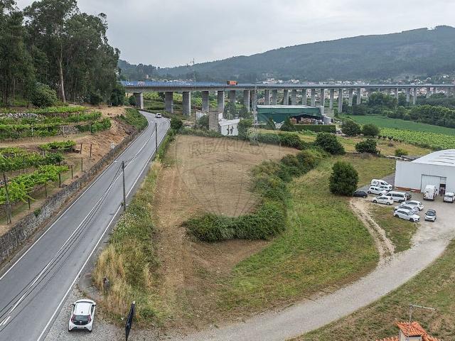 Terreno venda em Figueiras e Covas, Lousada