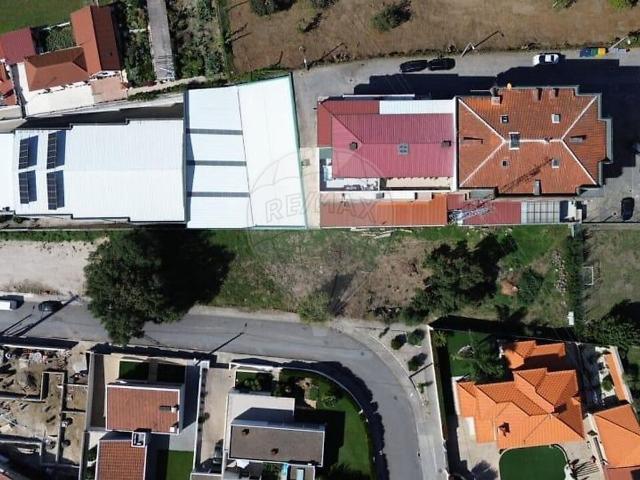 Terreno venda em Figueiró, Porto