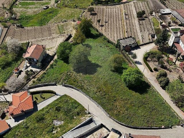 Terreno venda em Figueiró (Santiago e Santa Cristina), Amarante
