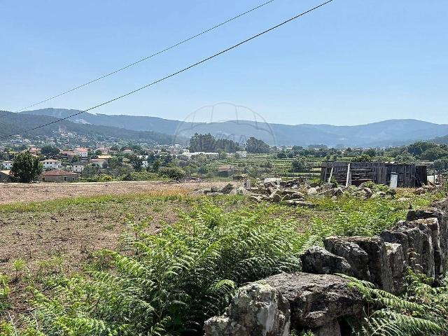 Terreno venda em Fragoso, Barcelos
