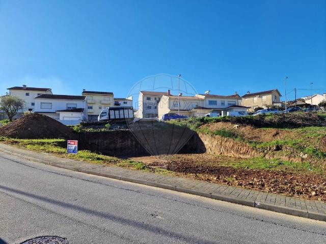 Terreno venda em Felgueiras, Friande