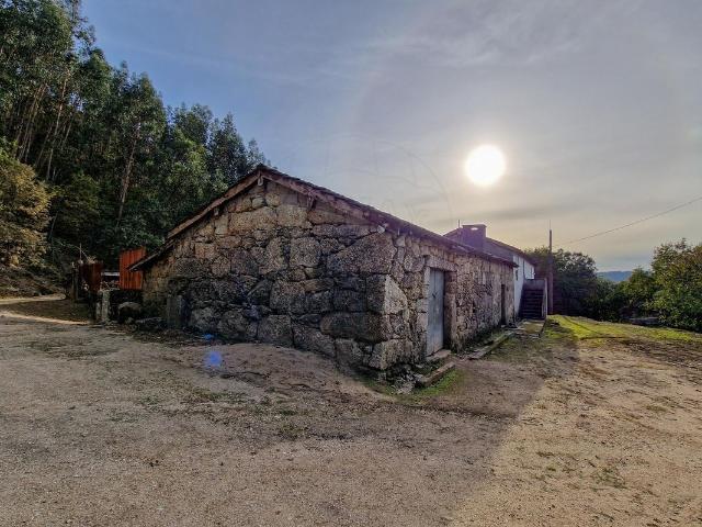 Terreno venda em Souto (Santa Maria), Souto (São Salvador) e Gondomar, Guimarães