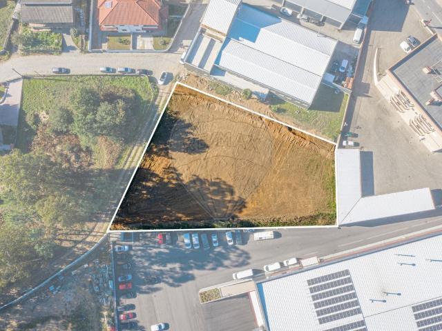 Terreno venda em Felgueiras, Porto