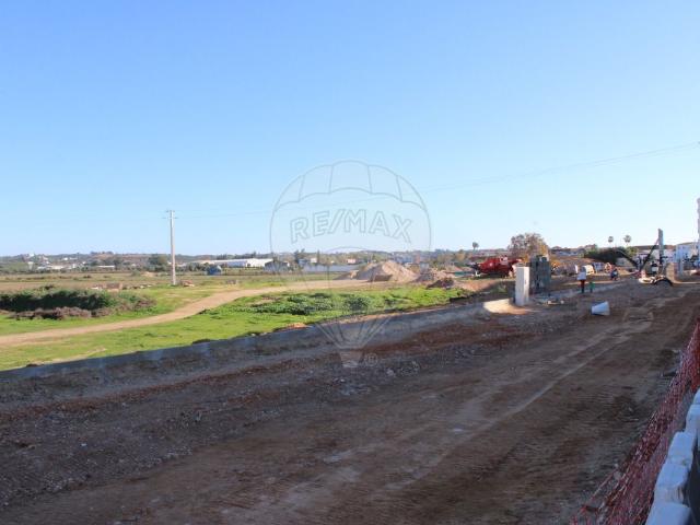 Terreno venda em Lagoa, Faro