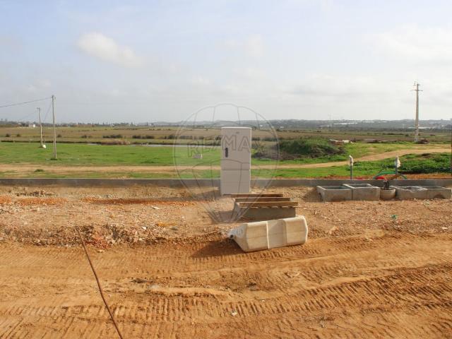Terreno venda em Lagoa, Faro