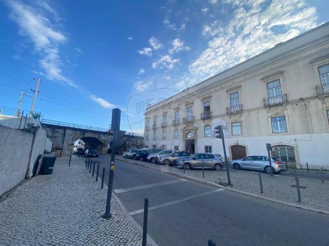 Terreno venda em Lisboa
