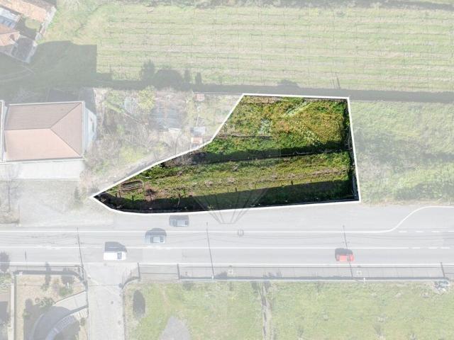 Terreno venda em Lousada, Porto