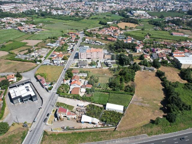 Terreno venda em Maia, Águas Santas