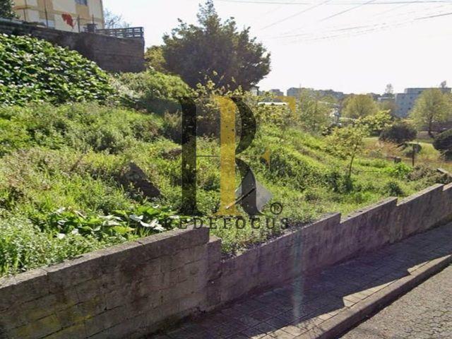 Terreno venda em Funde de Vila, Porto