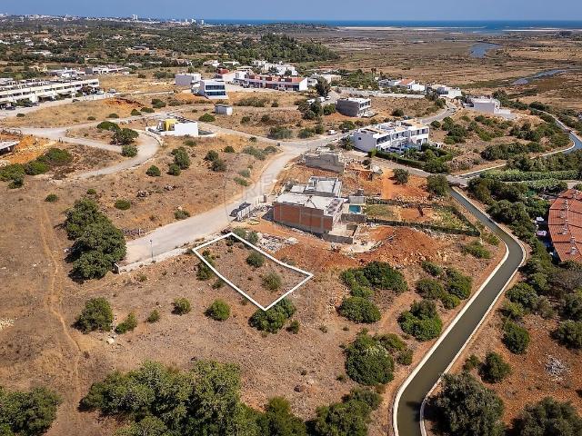 Terreno venda em Mexilhoeira Grande, Portimão