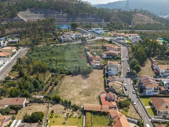 Terreno venda em Milheirós de Poiares, Santa Maria da Feira