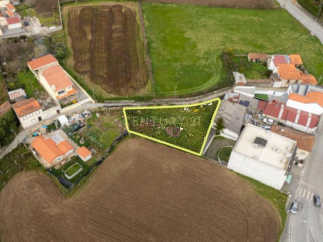 Terreno venda em Maia, Milheirós
