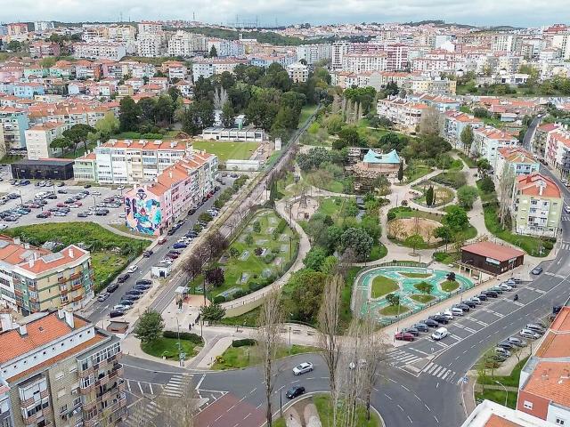 Terreno venda em Quinta Nova, Amadora