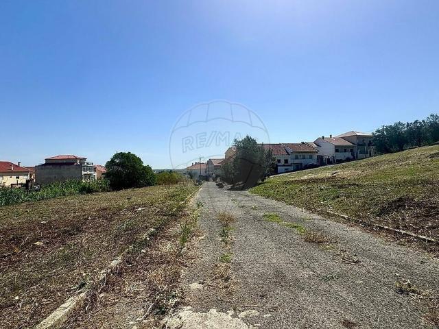 Terreno venda em Casal da Mira, Amadora