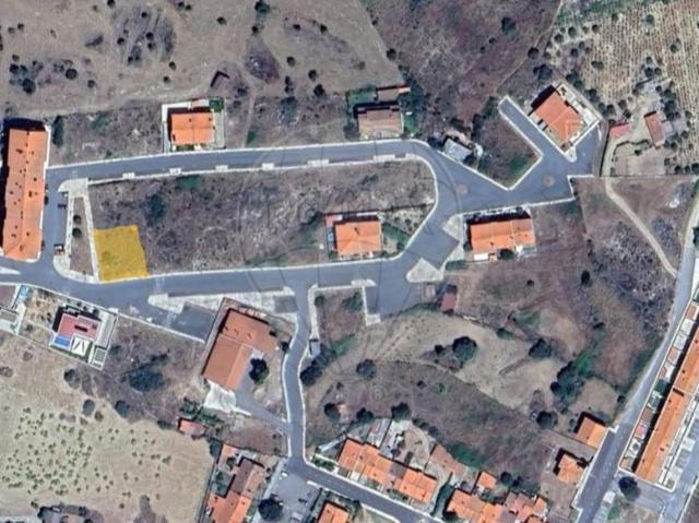 Terreno venda em Miranda Do Douro, Bragança
