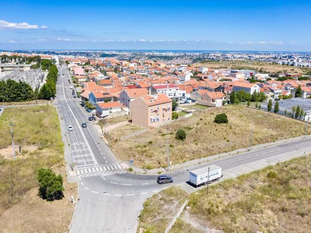 Terreno venda em Amadora, Lisboa