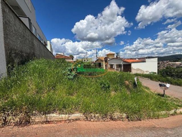 Terreno venda em Alberto Woods Soares, Itabirito