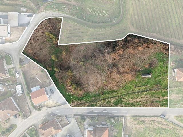 Terreno venda em Pinheiro, Felgueiras