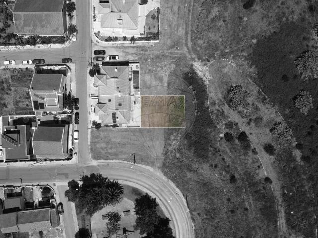 Terreno venda em Bairro do Saramagal, Odivelas