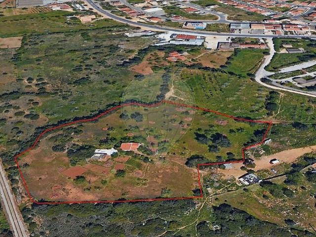 Terreno venda em Pedra Mourinha e Vale Lagar, Portimão