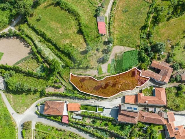 Terreno venda em Duquezas, Póvoa De Lanhoso