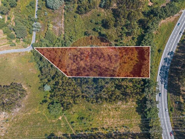 Terreno venda em Ferreiros, Póvoa de Lanhoso