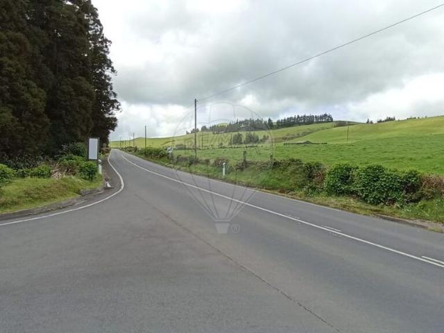 Terreno venda em Açores, Furnas