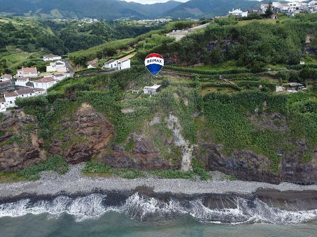 Terreno venda em Povoação