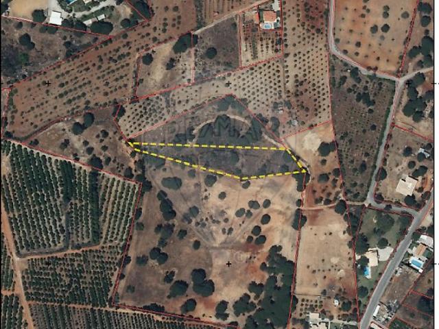Terreno venda em Quarteira, Loulé